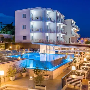 Agimi Hotel Sarande