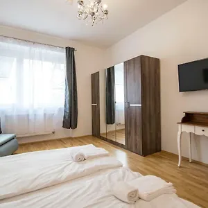 Aparthotel Minihotel, Graz