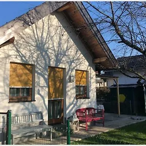 Knusperhaus Mit Garten Hébergement de vacances Salzbourg